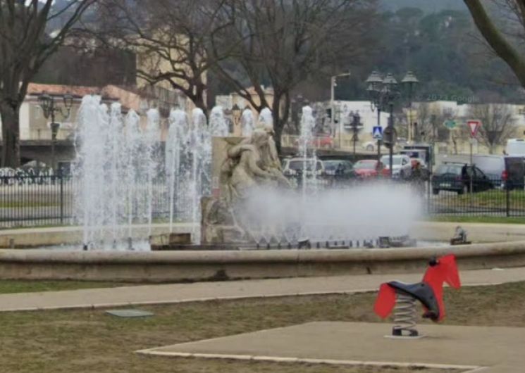 Fontaine Estelle et Némorin