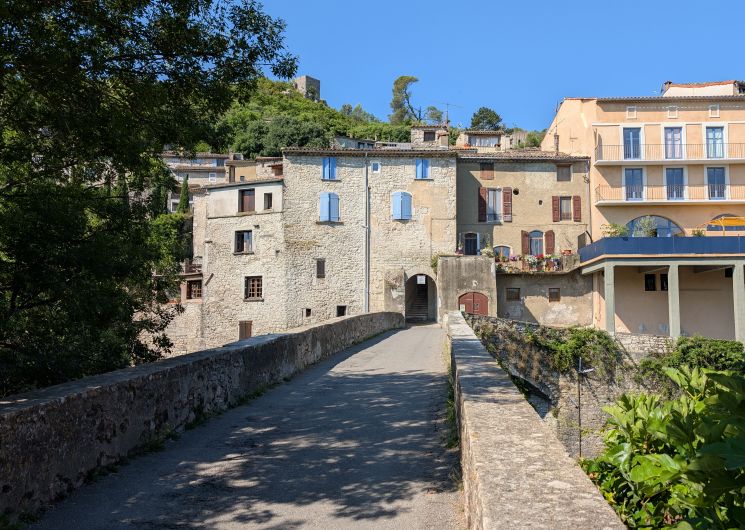 Le Pont Vieux à Sauve_Sauve