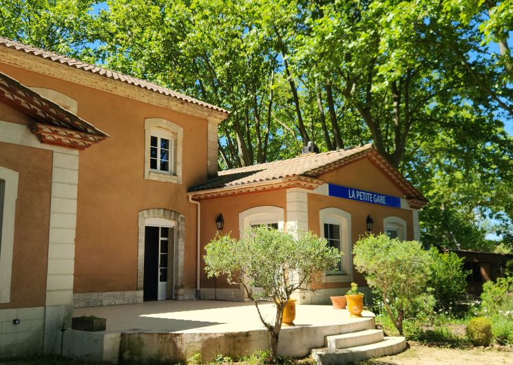 La Petite Gare_Vers-Pont-du-Gard