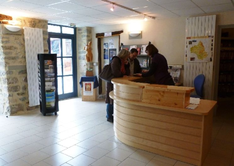 Office de Tourisme Terres d'Aveyron - Bureau d'Information Touristique d'Entraygues 