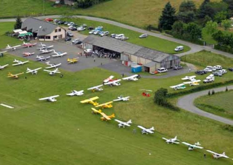 Aéroclub du rouergue Ecole de pilotage ULM et promenade aérienne