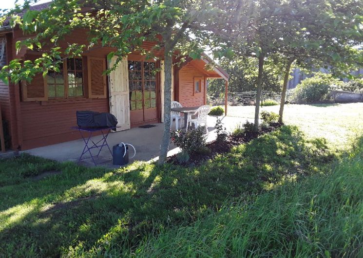 petit chalet dans le sud aveyron