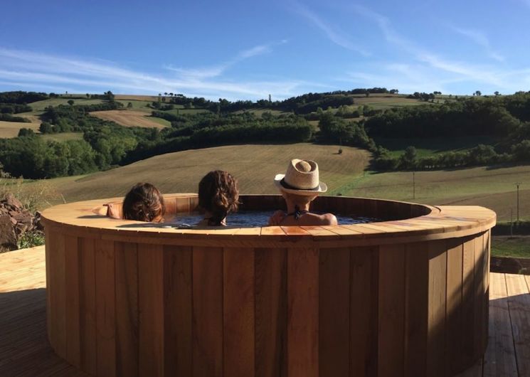 le bain nordique du Hameau des Gîtes du Brugas 