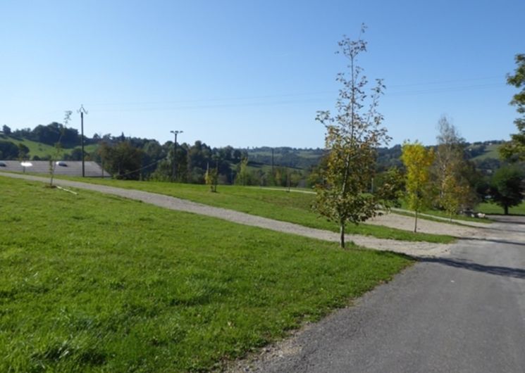 Aire de stationnement camping-car de La Bastide l'Evêque