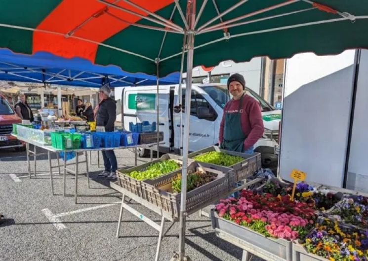 Marché hebdomadaire de Olemps