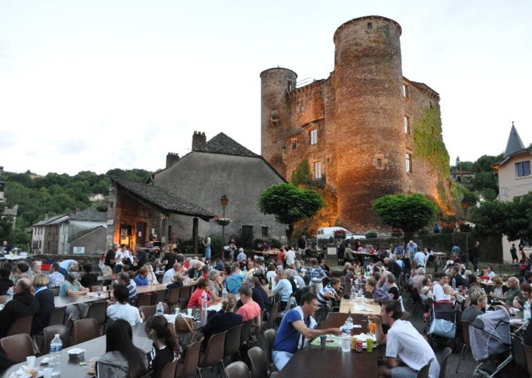 Marché gourmand en nocturne: 