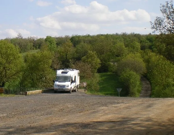 AIRE DE CAMPING-CAR MUNICIPALE 