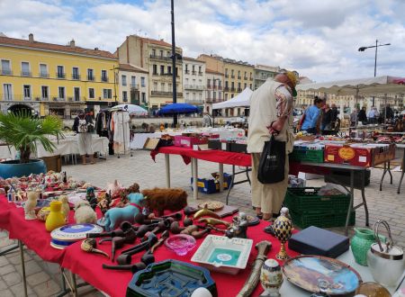 BROCANTE DES SÉTOIS AU QUAI LÉOPOLD SUQUET 