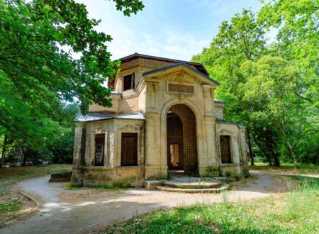 LES ANCIENS THERMES DE FONTCAUDE À JUVIGNAC 