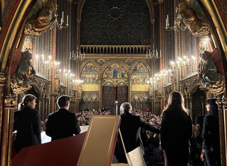 ANTONIO VIVALDI: LES QUATRE SAISONS SCHUBERT/CACCINI : AVE MARIA NOËL SACRÉS & POPULAIRES 