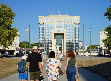 AU COEUR DE LA SÉRIE UN SI GRAND SOLEIL : QUARTIERS CONTEMPORAINS 