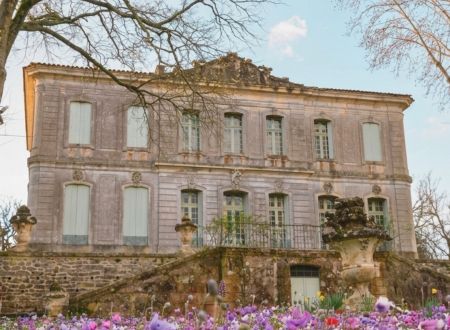 CHASSE AUX ŒUFS ET PIQUE-NIQUE AU CHÂTEAU DE L’ENGARRAN 