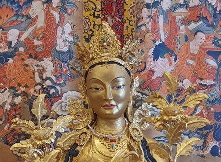VISITE DU TEMPLE DE TARA, BOUDDHA FÉMININ 