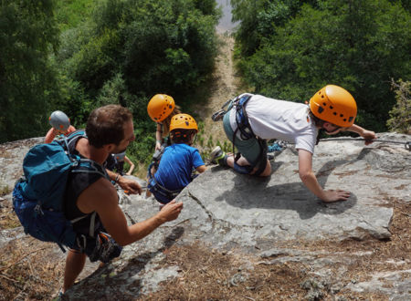 AVENTURES VERTICALES - DEMI-JOURNÉE VIA-FERRATA ENFANTS 