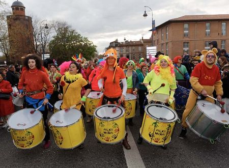 LE GRAND DEFILE DU CARNAVAL DE TOULOUSE 