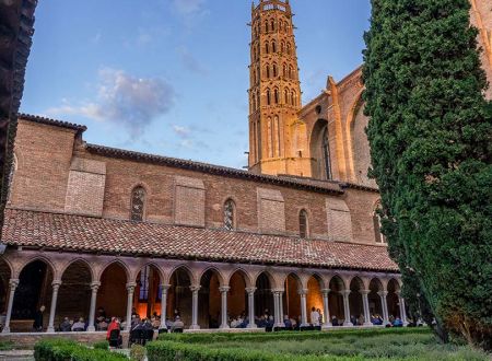 LES CATHARES À TOULOUSE (LES VISITES À PRIX GELÉS) 