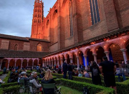 CLUTCHO AUX JACOBINS 