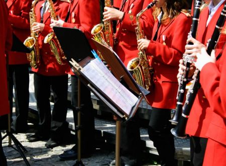 QUAND LES BANDAS S'EMBALLENT 