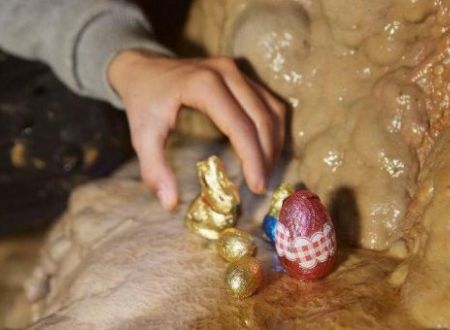 L'unique chasse aux oeufs à 103 mètres sous terre ! au Gouffre de Padirac 