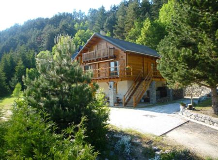 CHALET LACOSTE 