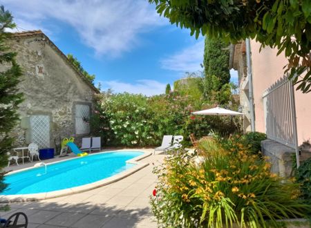 LE GITE DE SAINTE VALIERE PISCINE ET SPA 