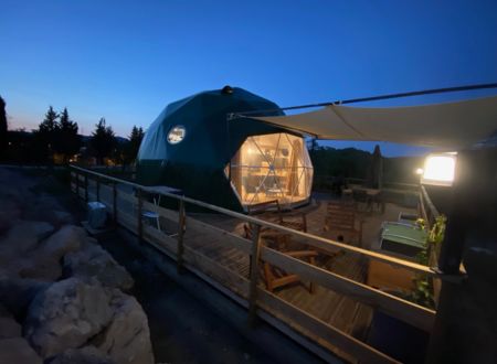 GLAMPING DOME LES CIGALES - DOME DU ROCHER ROUGE 