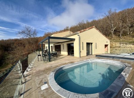 LES BALCONS DES PYRÉNÉES 