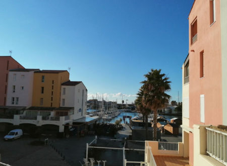 CAP D'AGDE SUPERBE APPARTEMENT 5 PERS. AU CŒUR DU CENTRE PORT 