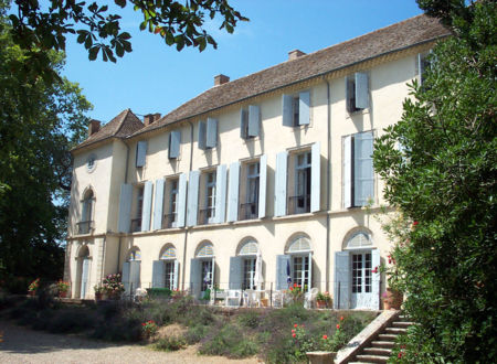 CHAMBRE D'HÔTES - CHATEAU DE ROUVIGNAC 