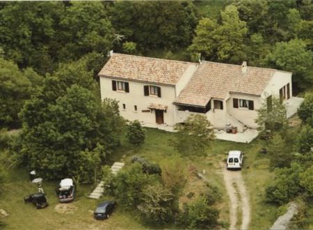 LE RELAIS DES FAÏSSES - ASPHODELE 