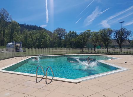 COTTAGE FLOWER CAMPING DU GEVAUDAN - 2 PERSONNES 