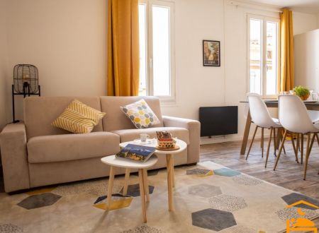 AU COEUR DE PERPIGNAN T3 3ÈME ÉTAGE 