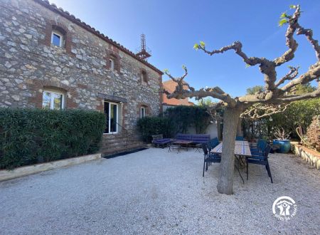 LA MAISON DES VENDANGEURS 