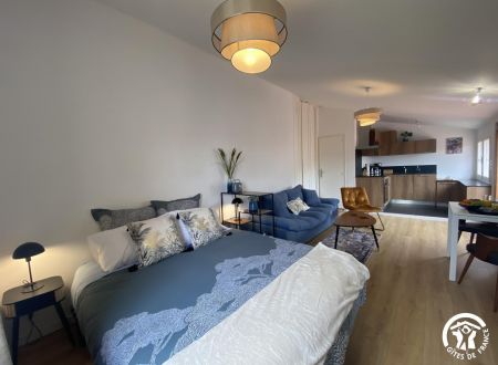 LE MAS EY – LE STUDIO 