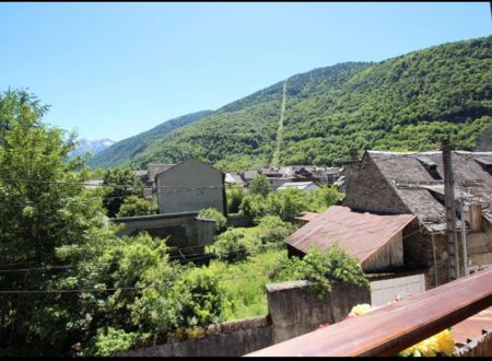 T3 CENTRE LUCHON - BALCON SUR LES PYRÉNÉES MR BARRIERE 