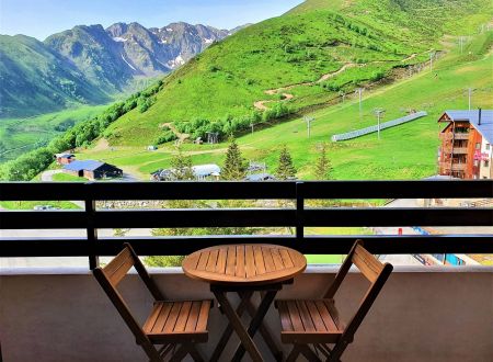 APPARTEMENT A LA MONTAGNE AVEC VUE IMPRENABLE 