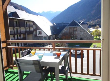 SAINT MAMET - T3 BALCON PLEIN SUD - LV - PARKING - BEL 232 