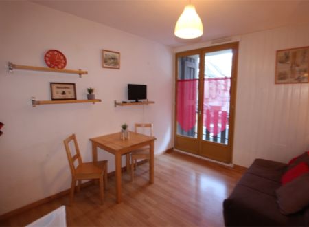 STUDIO - BALCON SUD - PARKING - WIFI - PIED TELECABINE - RESIDENCE ETIGNY - ETI19 