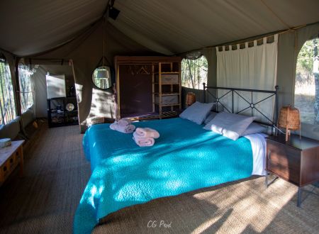 Aux Lodges du Mas de Nadal : Lodge Safari Suite pour 2 personnes avec Jacuzzi 
