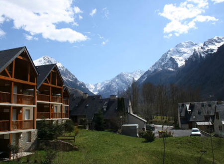 APPARTEMENT DANS RESIDENCE 