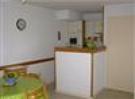 APPARTEMENT DANS RESIDENCE 