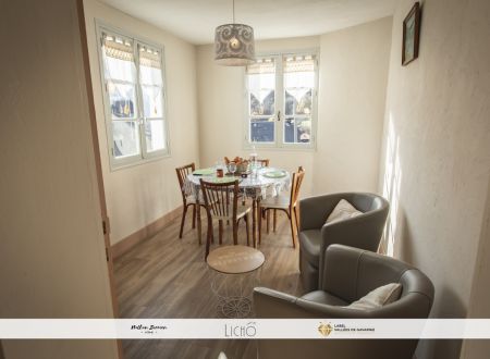 APPARTEMENT DANS MAISON FARBY 