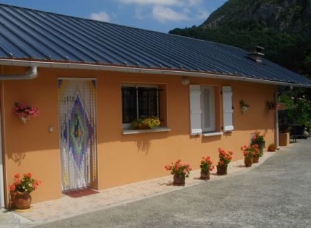 GITES FONTAN : MAISON 