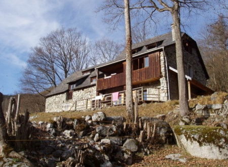 MAISON MONTAGNE PLEINE NATURE 