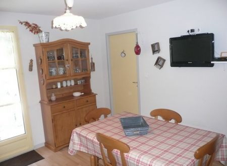 APPARTEMENT TRÈS BIEN AGENCÉ 