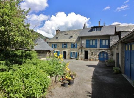  MAISON TRADITIONNELLE 