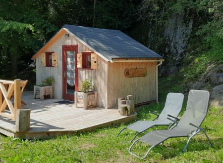 CABANE FORESTIERE 