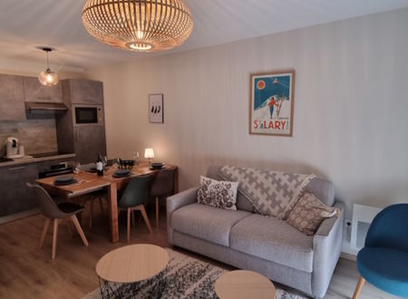 APPARTEMENT DANS RÉSIDENCE LES LAUZES 