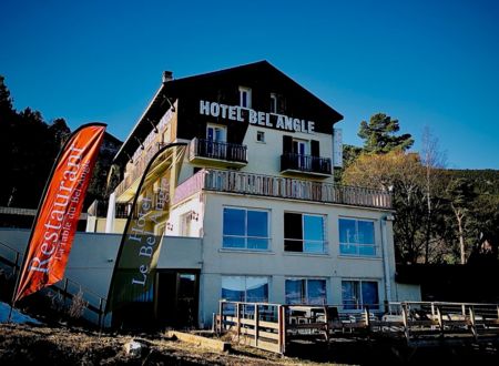 HOTEL LE BEL ANGLE 