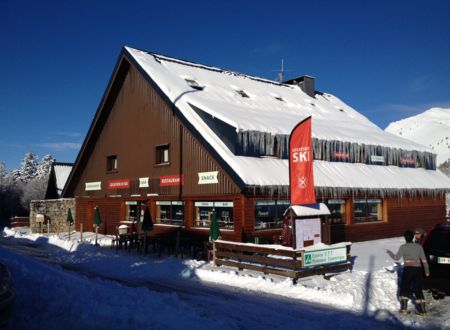 HOTEL LE TUC DE L'ETANG 